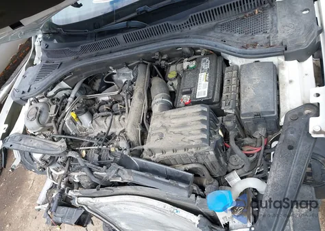 2019 Volkswagen Jetta 1.4T R-Line/1.4T S/1.4T Se z USA, uszkodzony, nr VIN 3VWC57BU8KM212844